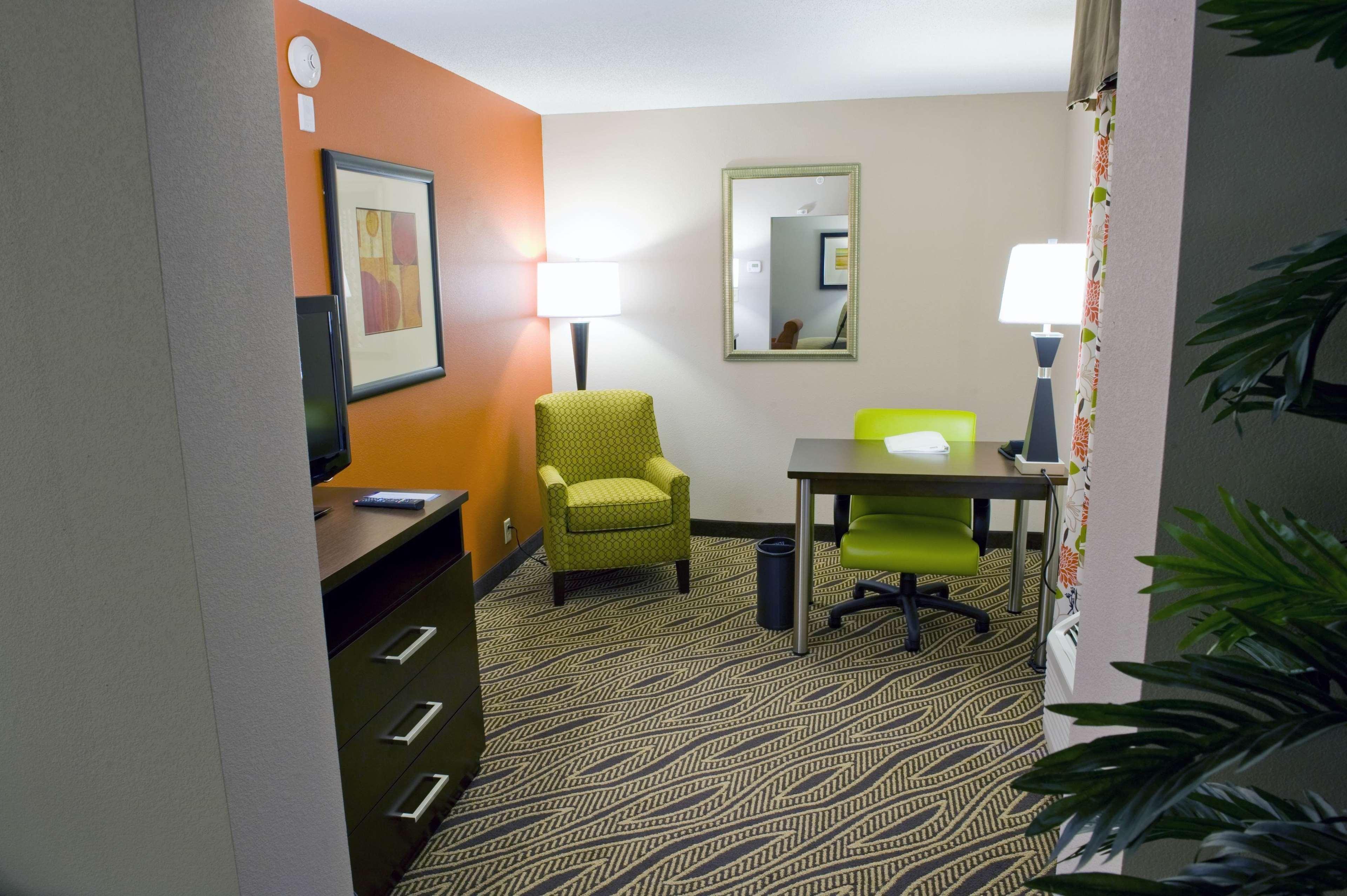 Hampton Inn Evansville Airport Esterno foto