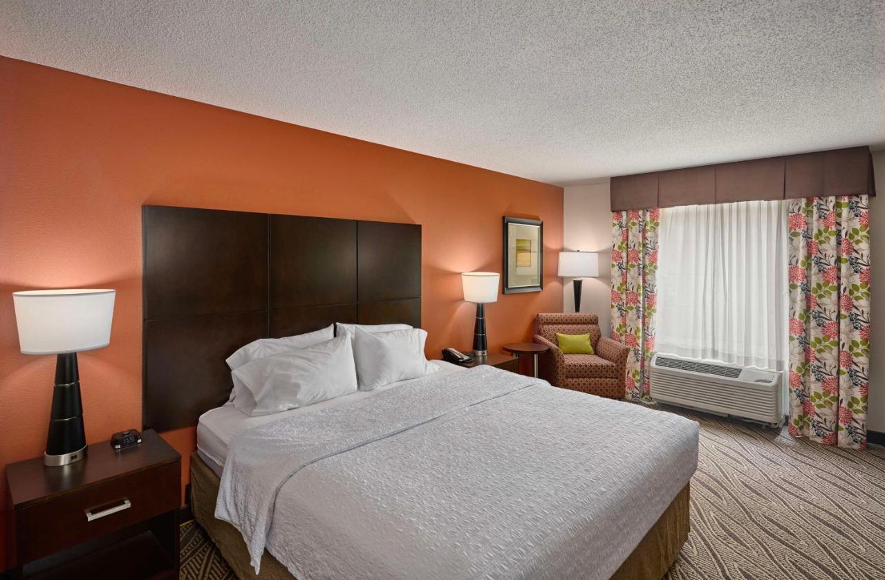 Hampton Inn Evansville Airport Esterno foto