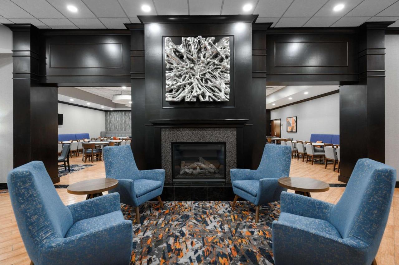 Hampton Inn Evansville Airport Esterno foto