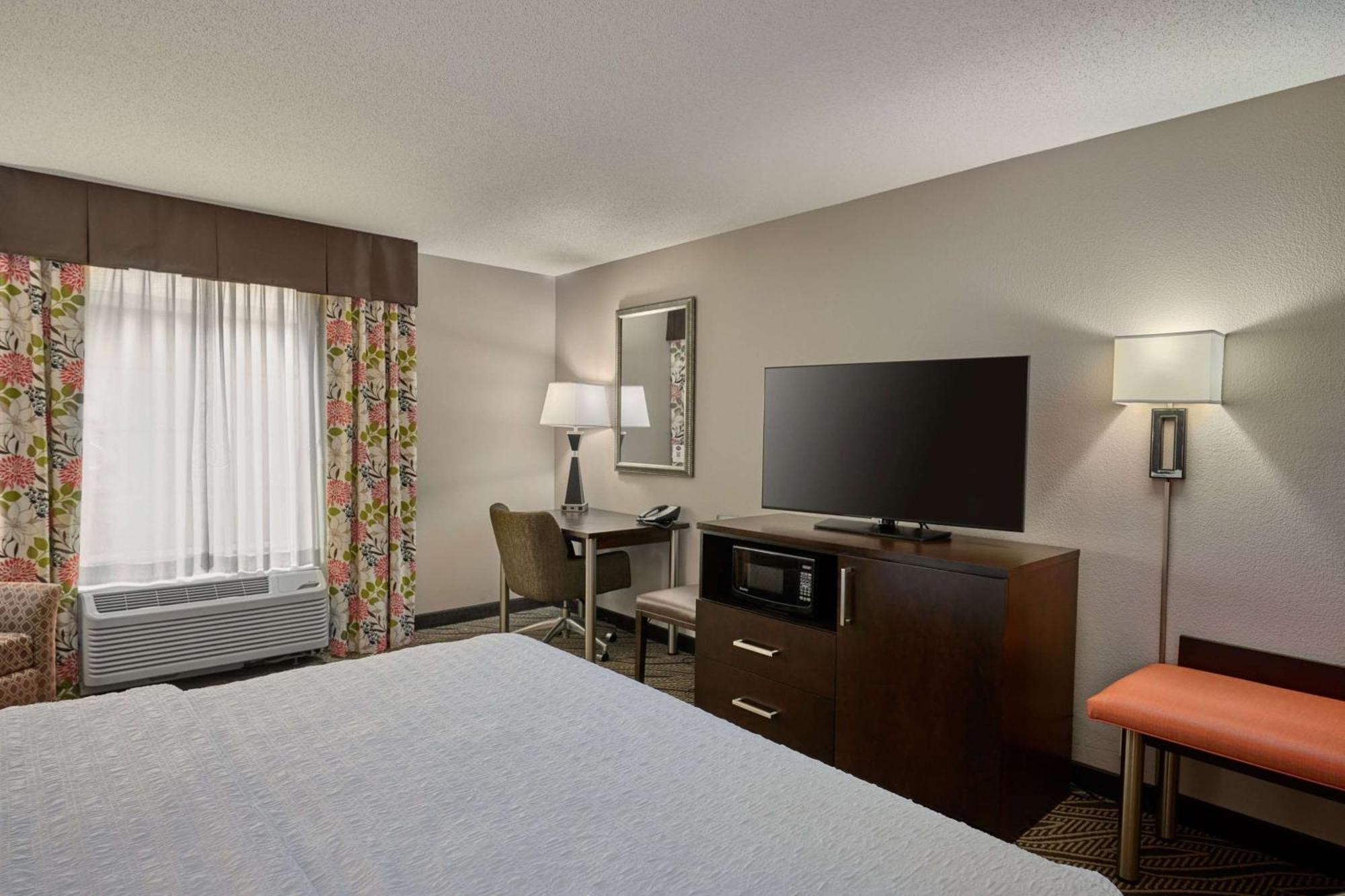 Hampton Inn Evansville Airport Esterno foto